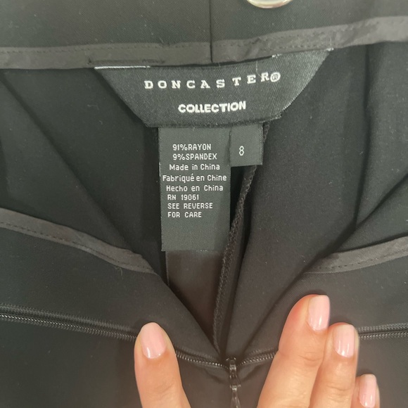 Doncaster Women's Classic Black Pants Size 8 - Picture 5 of 6